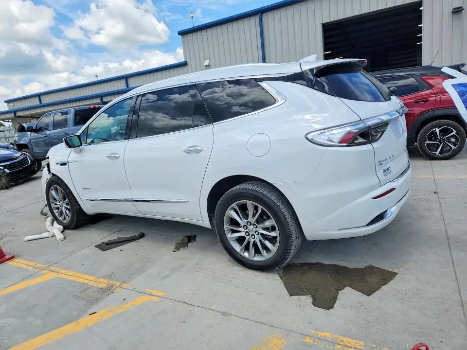 2024 BUICK ENCLAVE AVENIR  