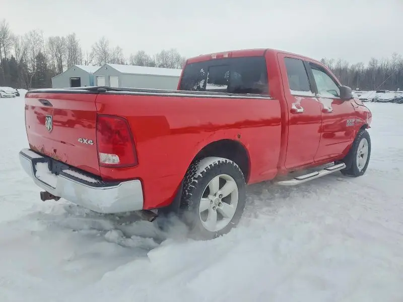 2013 RAM 1500 SLT  