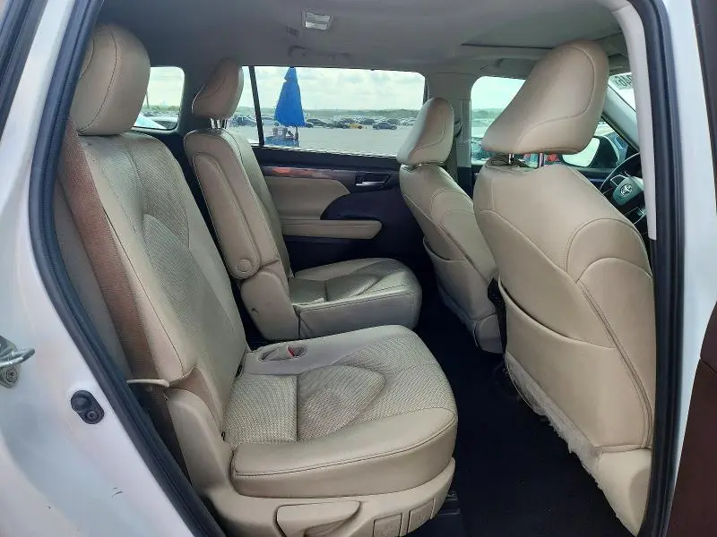 2020 TOYOTA HIGHLANDER LIMITED  