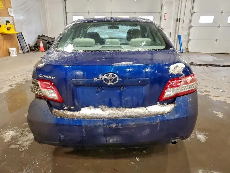 2010 TOYOTA CAMRY BASE  