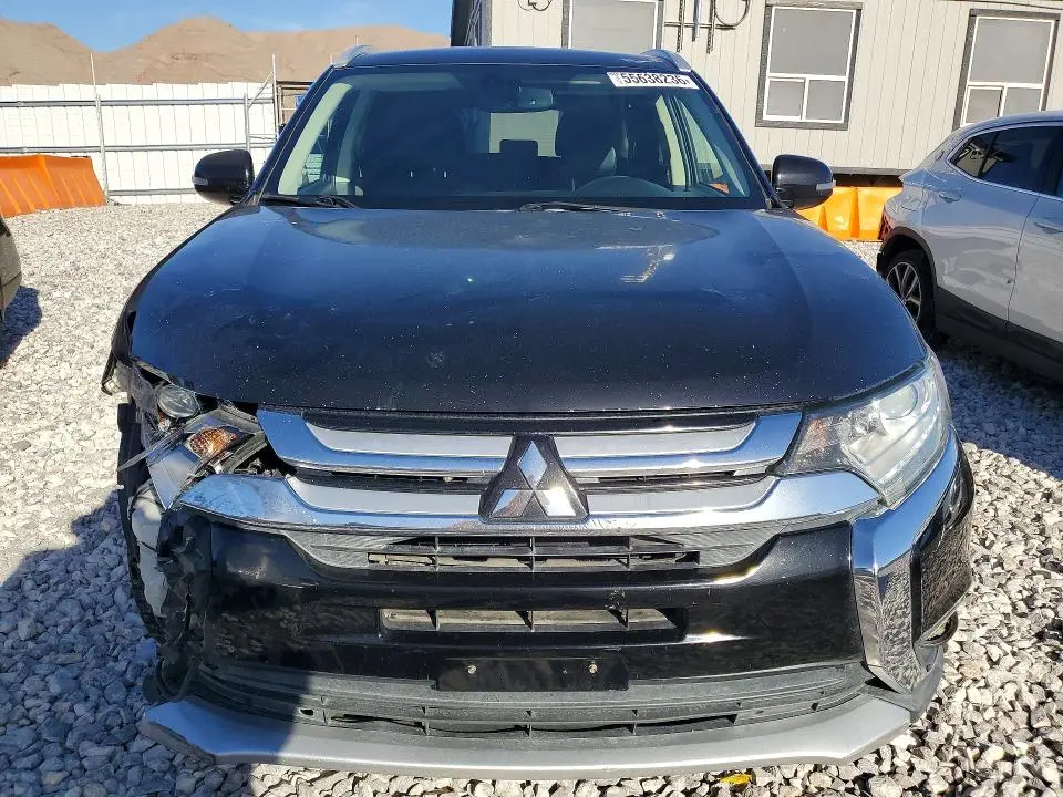 2017 MITSUBISHI OUTLANDER SE  