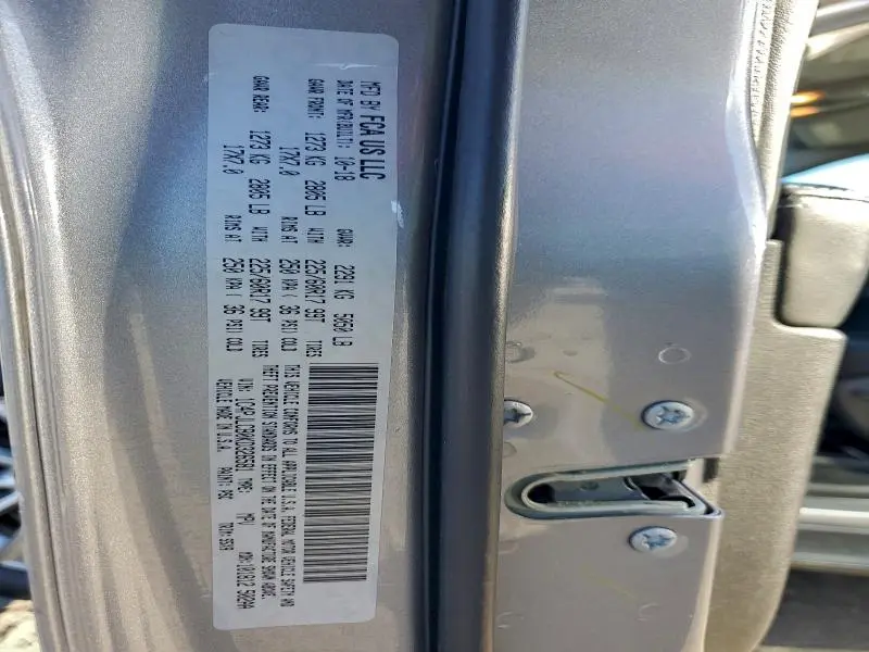 2019 JEEP CHEROKEE LATITUDE  