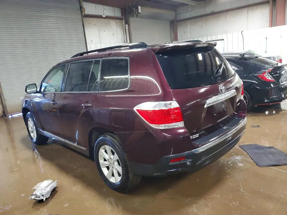 2012 TOYOTA HIGHLANDER BASE  