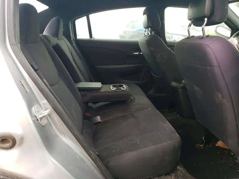 2013 CHRYSLER 200 LX  