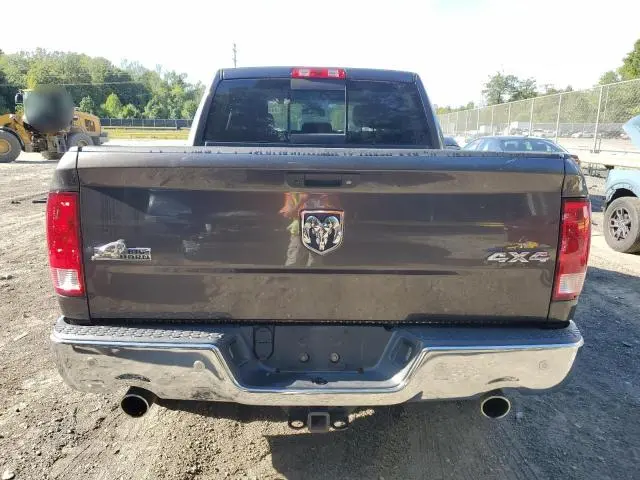 2016 RAM 1500 SLT
