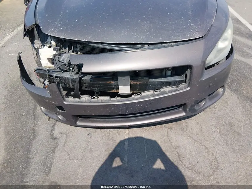 2013 NISSAN MAXIMA 3.5 SV