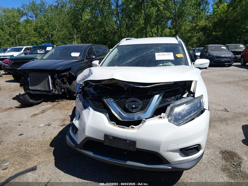 2014 NISSAN ROGUE SV