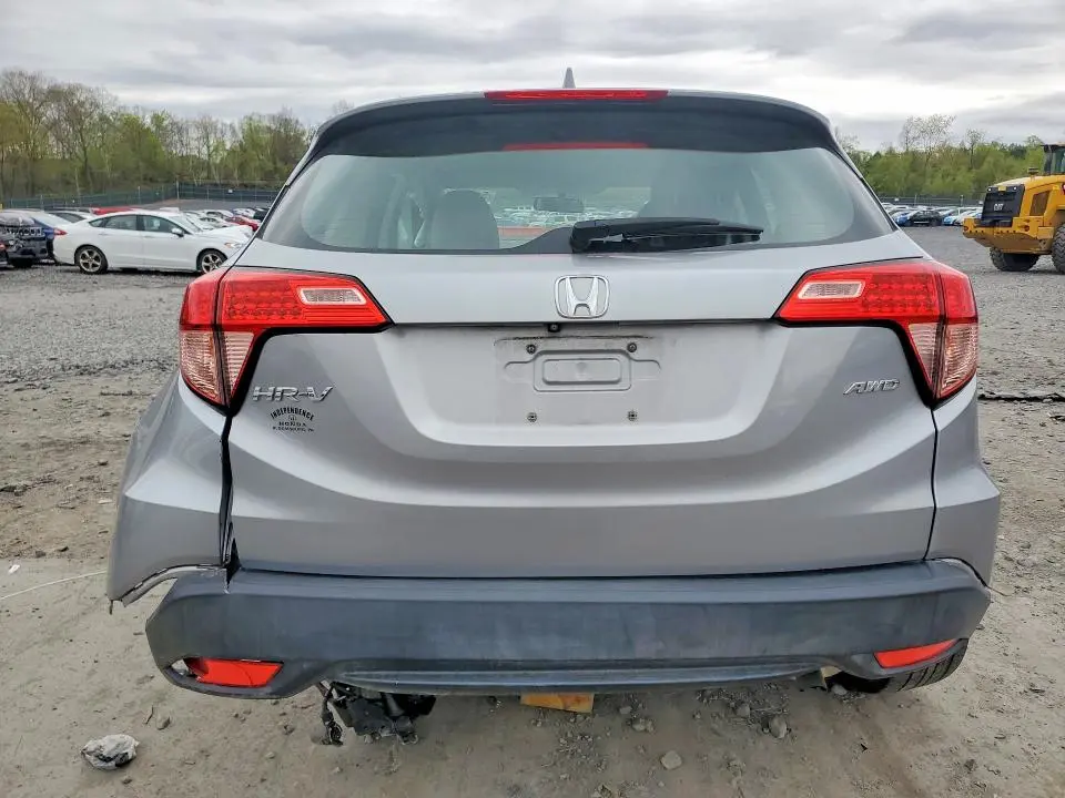2017 HONDA HR-V LX  