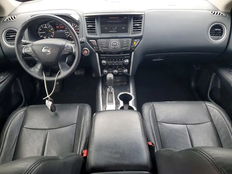 2020 NISSAN PATHFINDER SV  