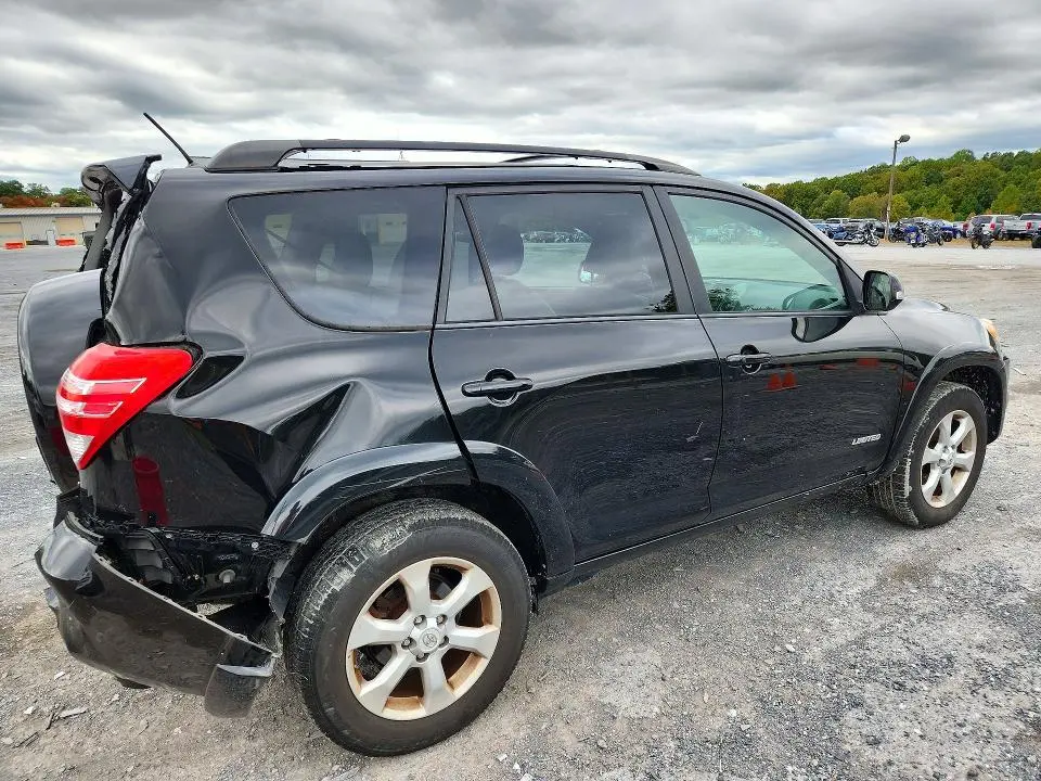 2012 TOYOTA RAV4 LIMITED  