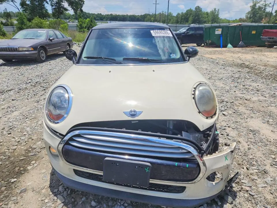 2015 MINI COOPER   