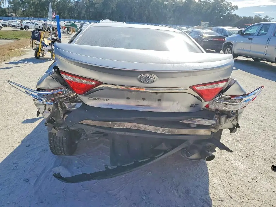 2017 TOYOTA CAMRY LE  