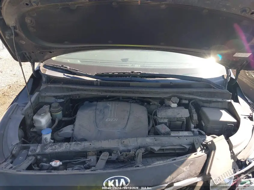 2016 KIA SEDONA LX