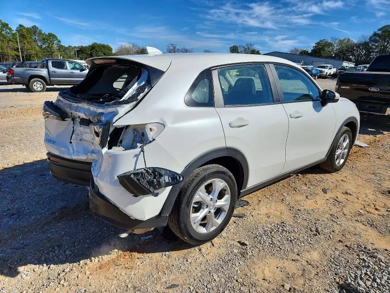 2023 HONDA HR-V LX  
