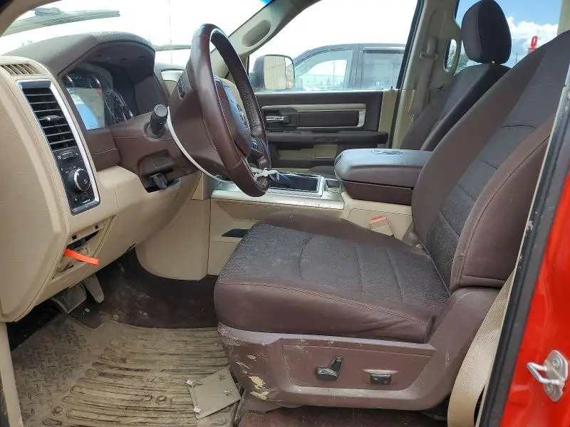 2015 RAM 1500 SLT  