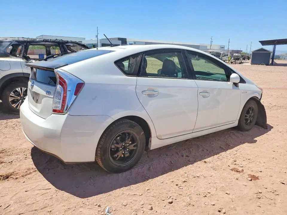 2013 TOYOTA PRIUS THREE  