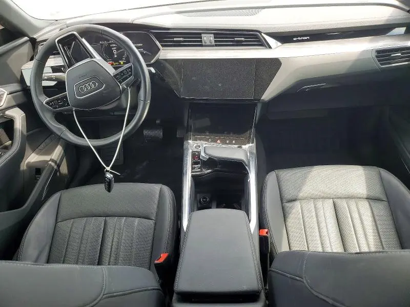 2024 AUDI Q8 E-TRON SPORTBACK PREMIUM PLUS  
