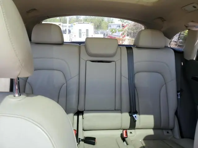 2012 AUDI Q5 PREMIUM  
