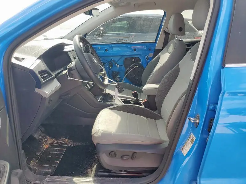 2024 VOLKSWAGEN TAOS SE  