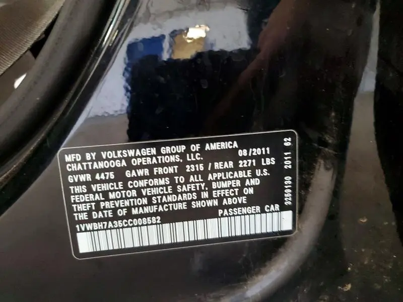 2012 VOLKSWAGEN PASSAT SE  