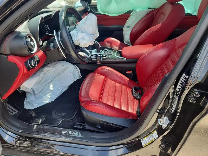 2021 ALFA ROMEO GIULIA TI  