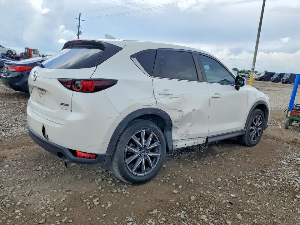 2018 MAZDA CX-5 TOURING  