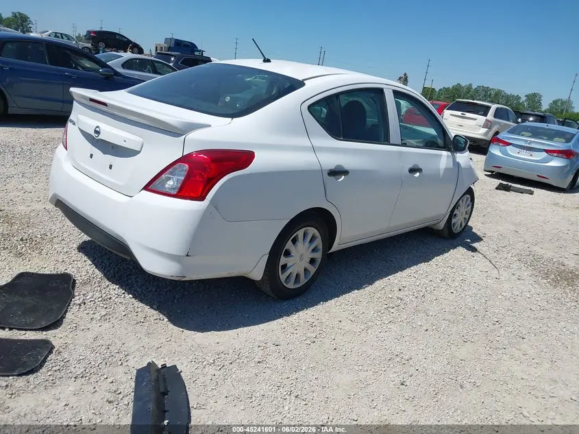 2017 NISSAN VERSA 1.6 S+