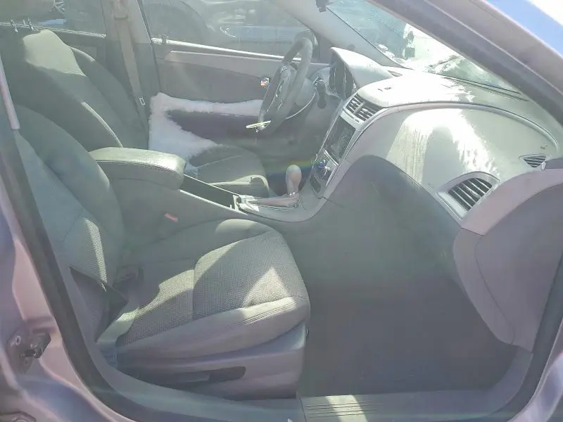 2010 CHEVROLET MALIBU 1LT  