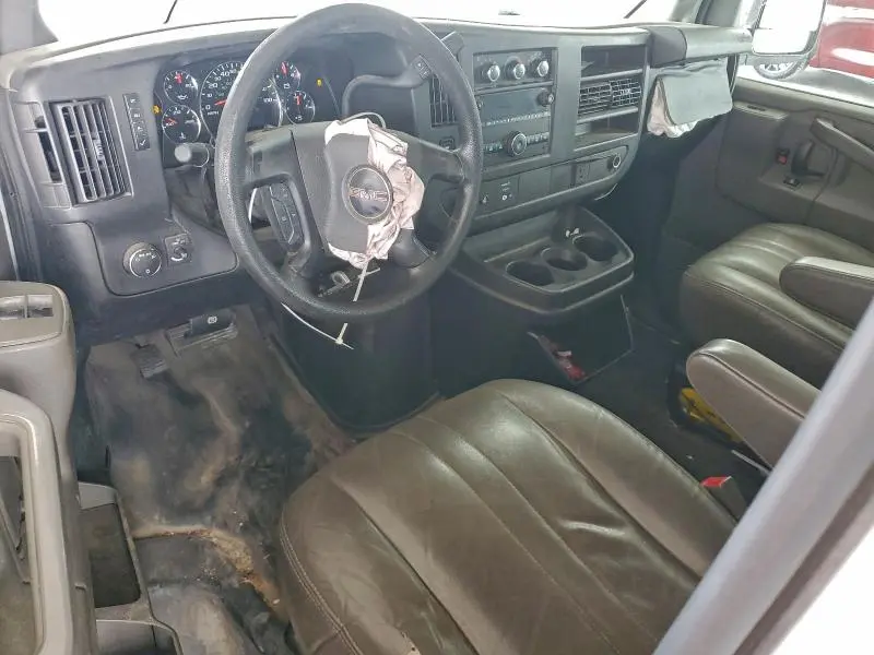 2016 GMC SAVANA G2500  