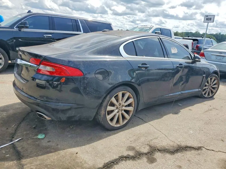 2011 JAGUAR XF PREMIUM  