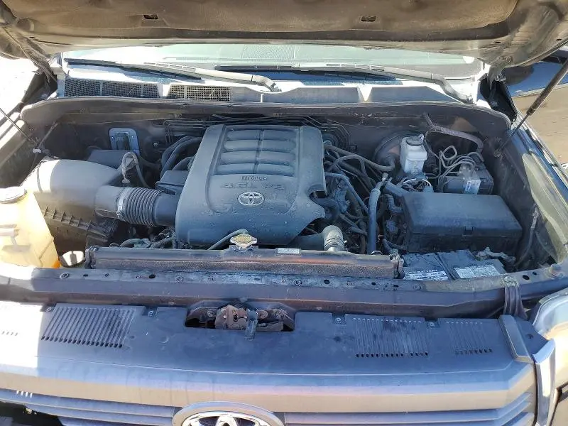 2015 TOYOTA TUNDRA SR5  