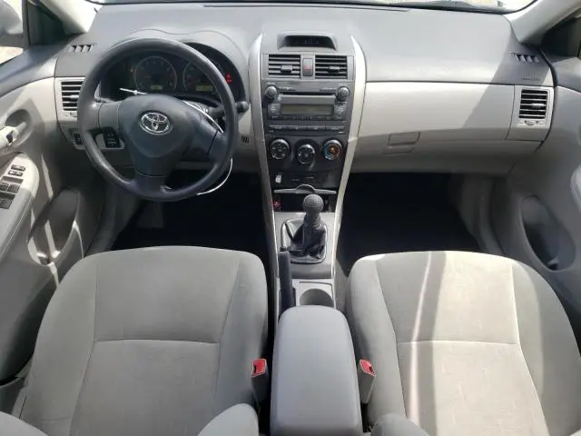 2013 TOYOTA COROLLA BASE  
