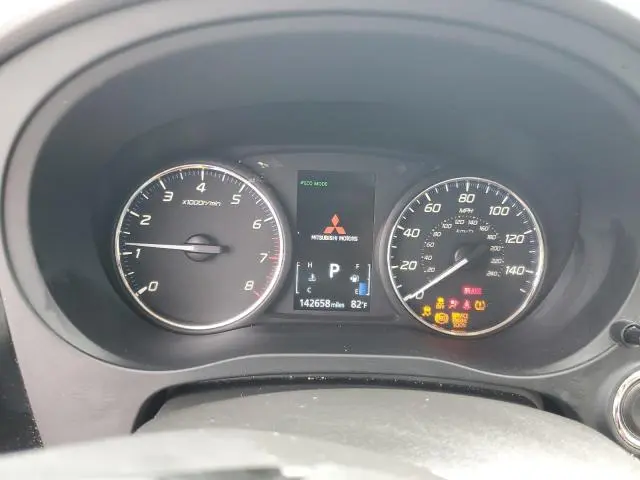 2016 MITSUBISHI OUTLANDER SE  