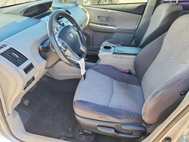 2017 TOYOTA PRIUS V TWO  