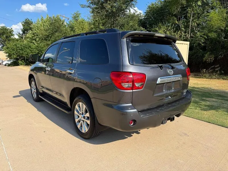 2012 TOYOTA SEQUOIA PLATINUM  