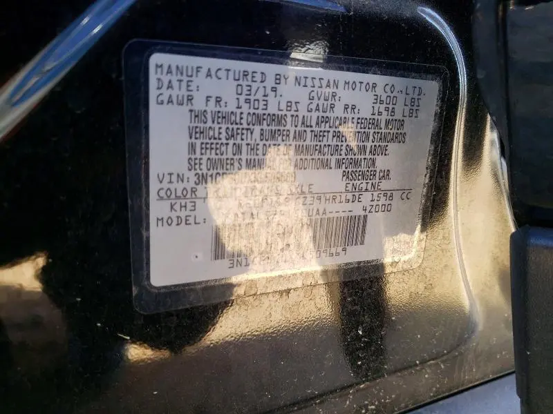 2019 NISSAN KICKS SV  