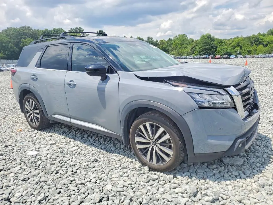 2022 NISSAN PATHFINDER PLATINUM  