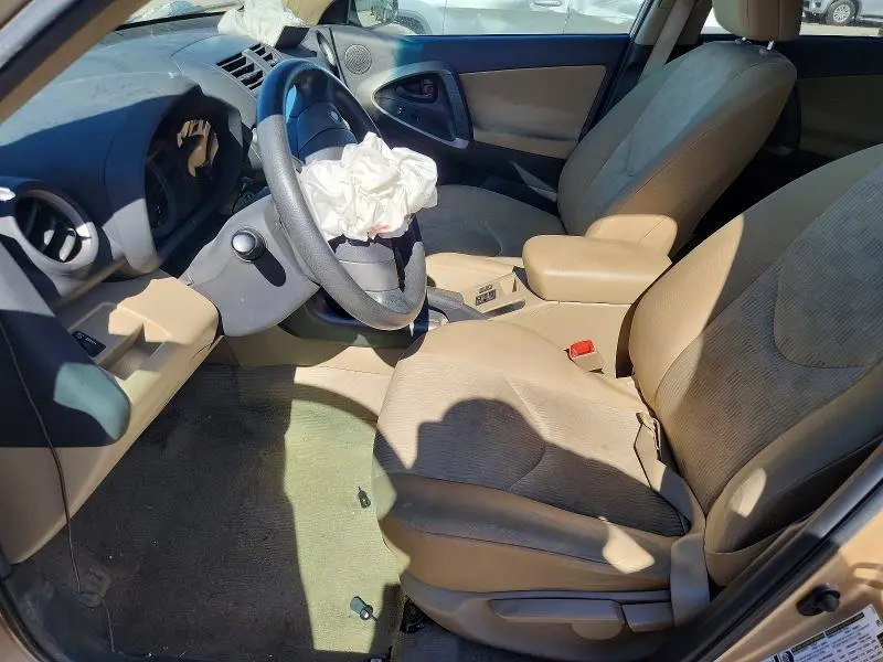 2010 TOYOTA RAV4 BASE  