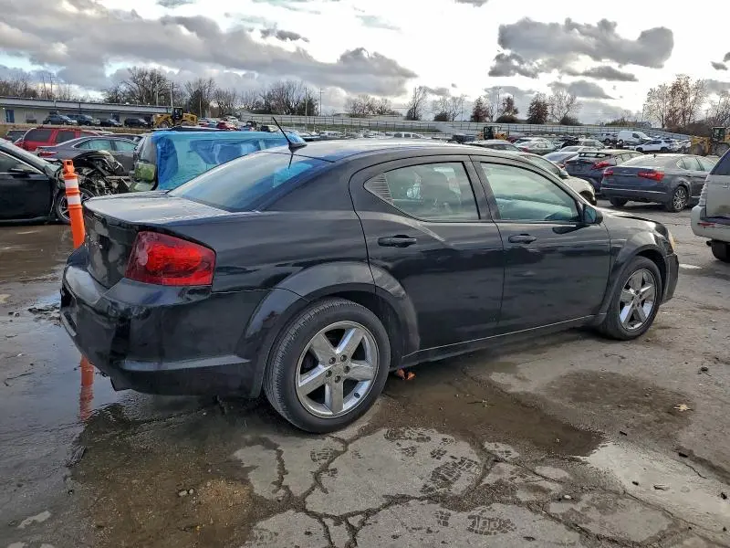 2013 DODGE AVENGER SE  