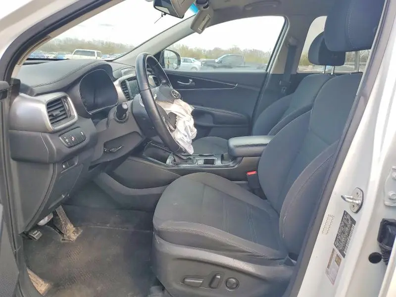 2020 KIA SORENTO S  