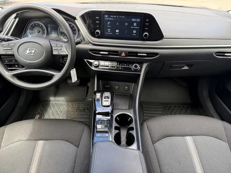 2021 HYUNDAI SONATA SE  