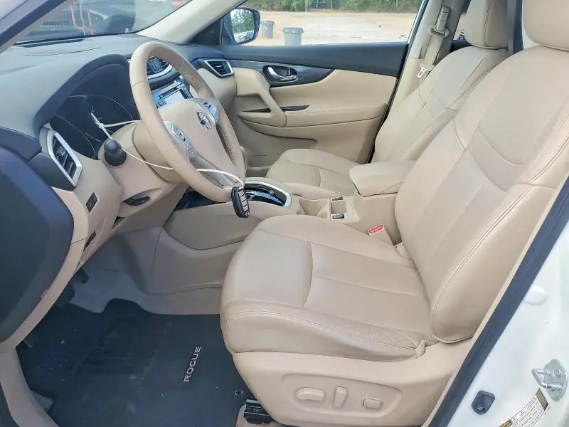 2015 NISSAN ROGUE SL  