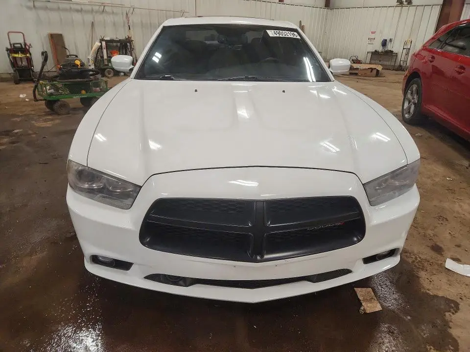 2013 DODGE CHARGER R  