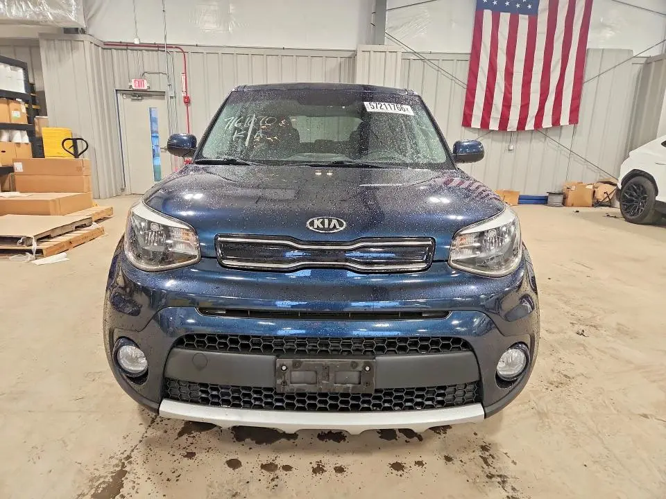 2017 KIA SOUL +  