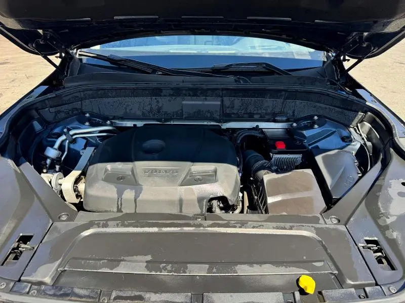 2019 VOLVO XC90 T5 MOMENTUM  
