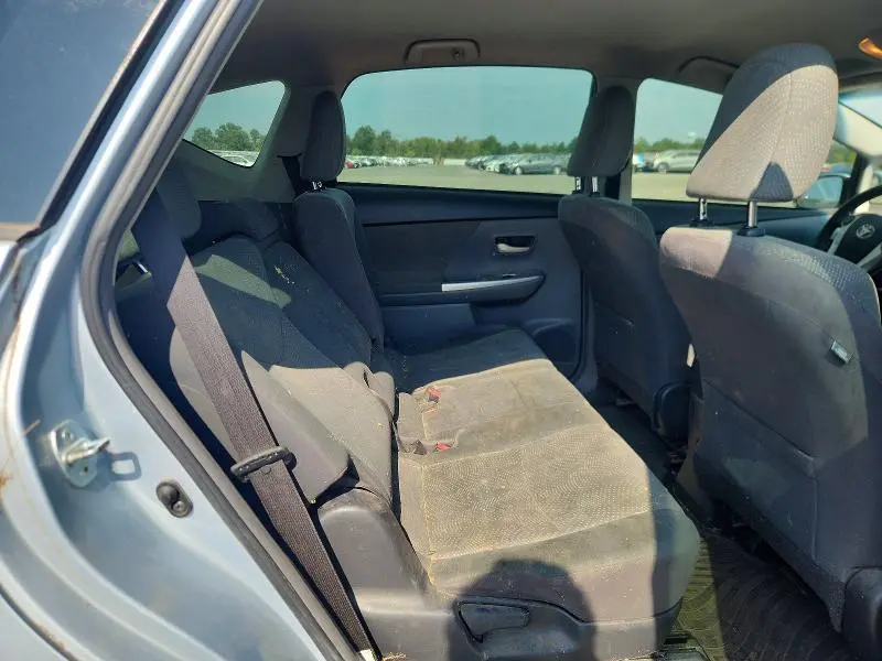 2013 TOYOTA PRIUS V TWO  