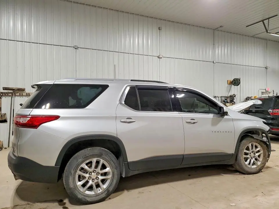 2018 CHEVROLET TRAVERSE LT  