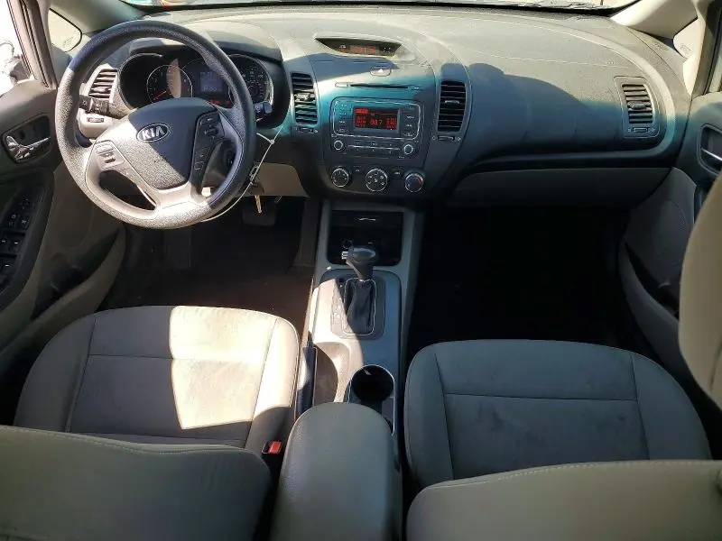 2016 KIA FORTE LX  