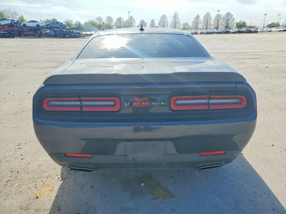 2017 DODGE CHALLENGER SXT  
