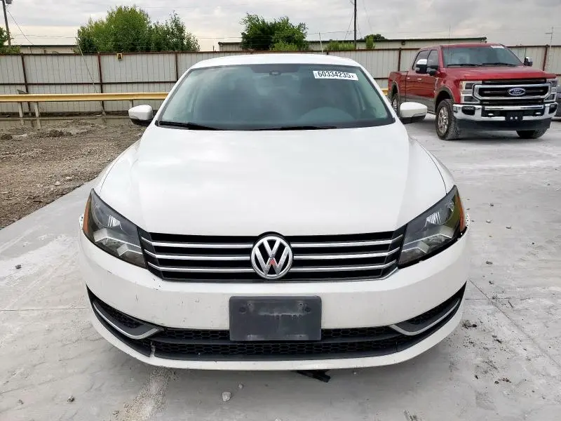 2014 VOLKSWAGEN PASSAT S  